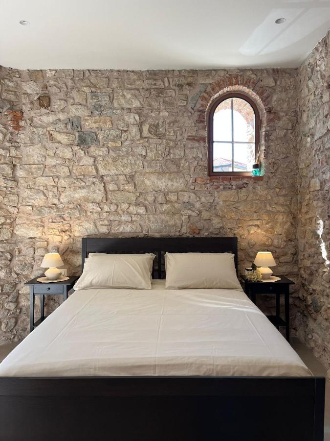 Appartement Casa Castello à Salò Extérieur photo