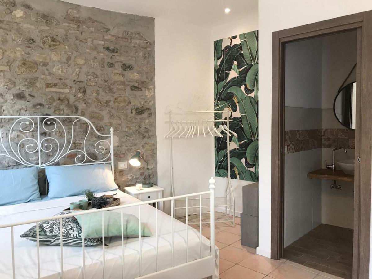 Appartement Casa Castello à Salò Extérieur photo